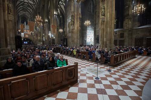 Gottesdienst mit 1000 Religionslehrerinnen und Religionslehrern im Stephansdom