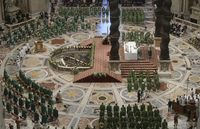 Papst eröffnet Weltsynode: Alle sollen teilnehmen