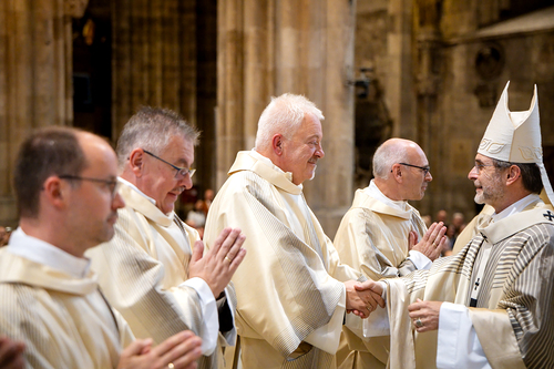 Weihe ständige Diakone / Erzdiözese Wien/Schönlaub Weihe ständige Diakone